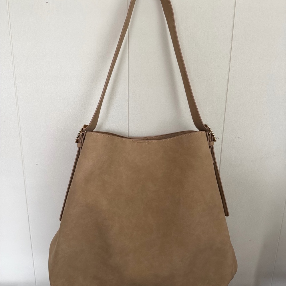 Elegant Tan Women's Bag